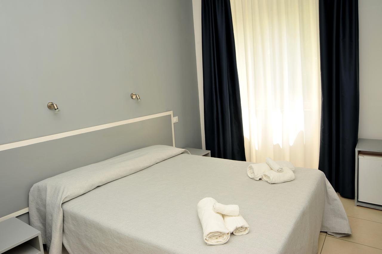 Hotel La Punta 3*